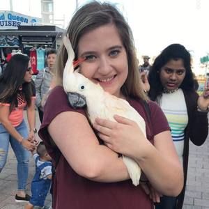 Meet your Posher, Samantha